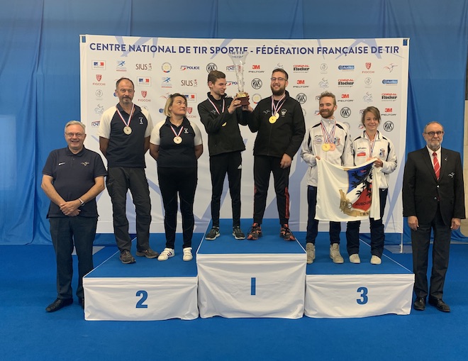CLUB 300M 2019.jpeg