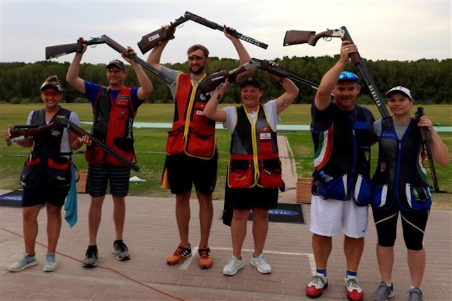 CMAlAinPlateau2019_PodiumFOequipesmixtes_©ISSF.JPG