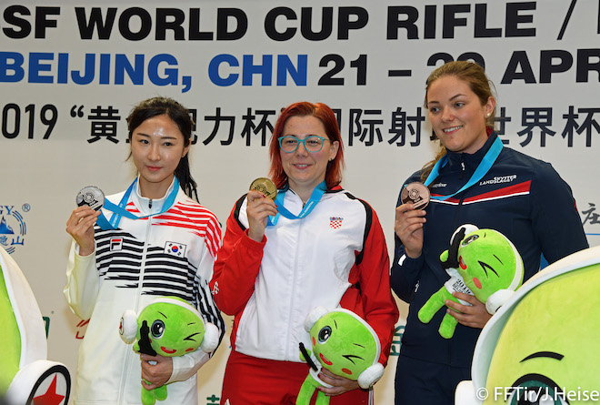 CMBeijingCible2019_Podium3x40D1_©FFTir:J.Heise.jpg