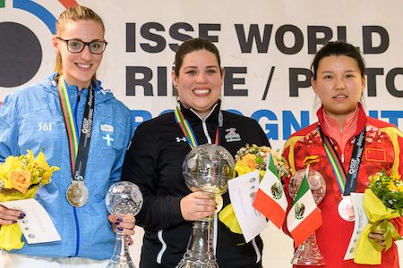 FCM2016 001_AP40.jpg