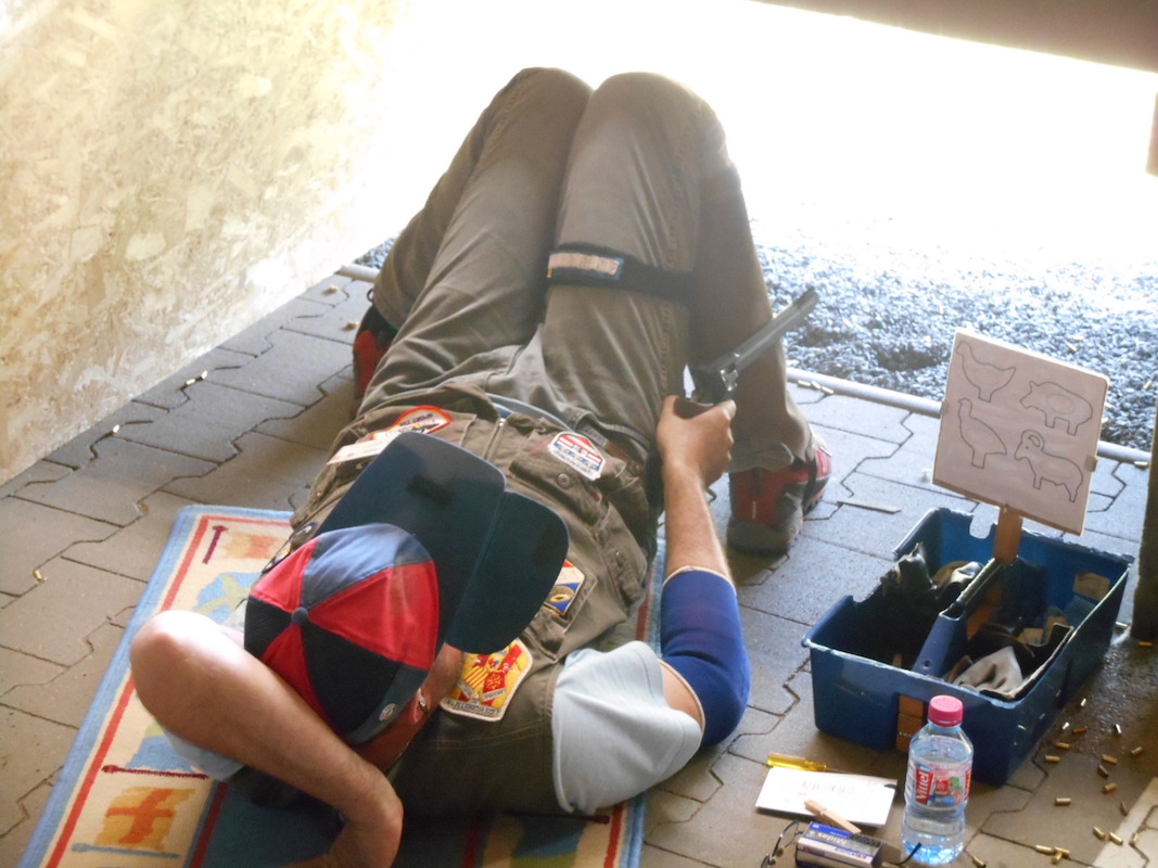 Photo 3 Labatut revolver .JPG